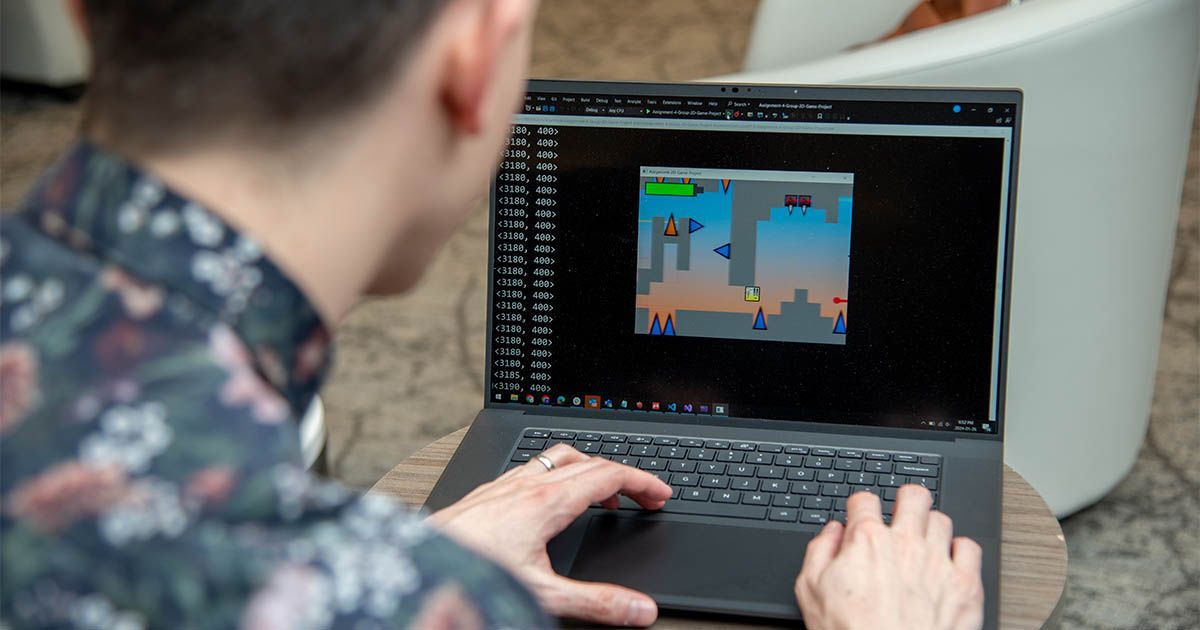 Students from our Creative Industries, including Game Design and Graphic Design, are inspired to take their skills to the next level and apply creative solutions to their projects. #WorldDesignDay Explore our programs: buff.ly/4aW4QGu
