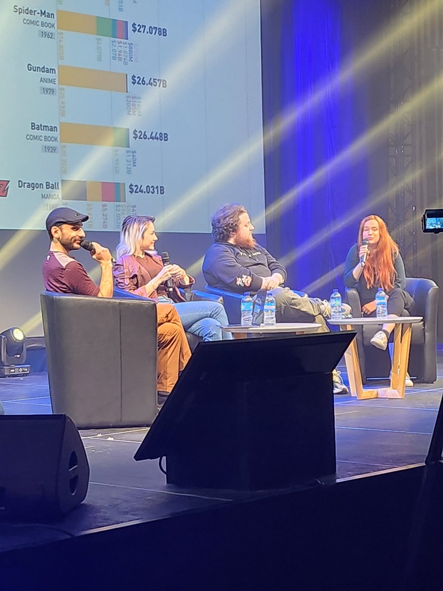 Les #Nintenbros sont sur la Grande Scène et ça parle de la nostalgie des cartes Pokémon 😍