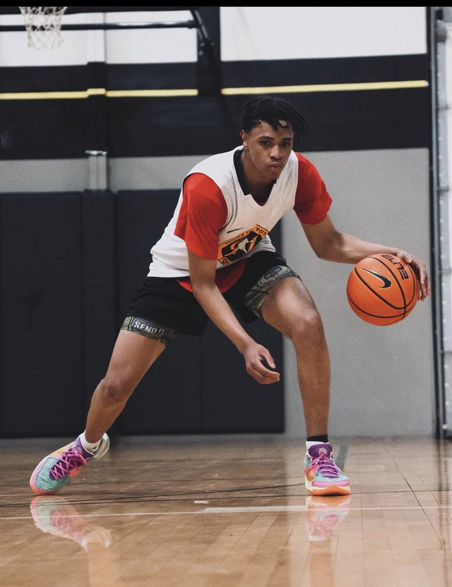 Team Thad 17U prospect Melo Boone had a great all-around game in the win against Bradley Beal Elite. Boone is an amazing athlete his ability to attack the rim or block shots at 6-foot-4 is high level. <a href="/TeamThadNation/">Team Thad Nation</a>