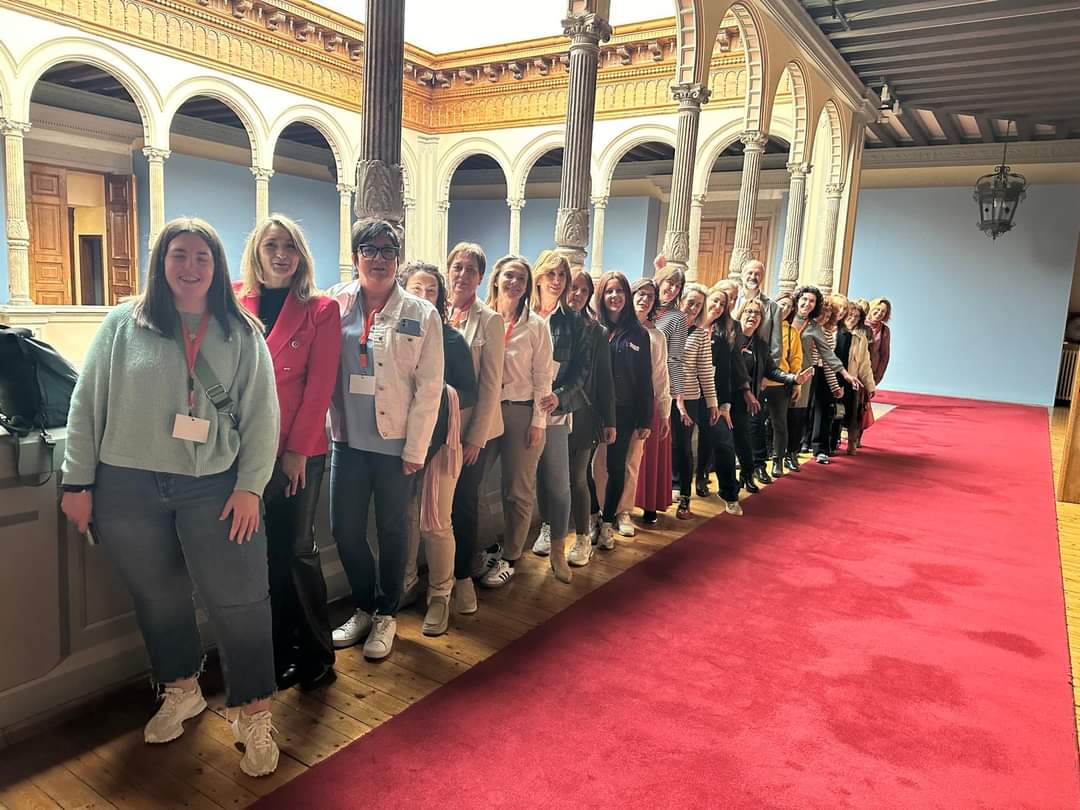 Biblioteca Pradilla de Ebro tweet media