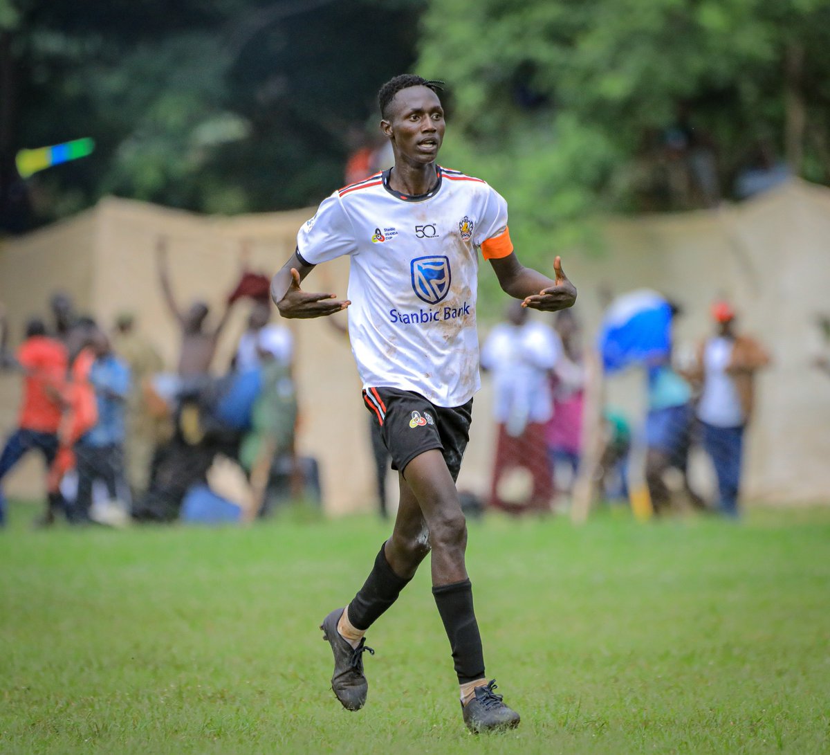 𝐅𝐔𝐋𝐋𝐓𝐈𝐌𝐄 Kitara FC 3 : 1 Pajule Lions FC ⚽ Solomon Okwalinga ⚽ Dennis Omedi ⚽ Frank Tumwesigye Zaga #StanbicUgandaCup