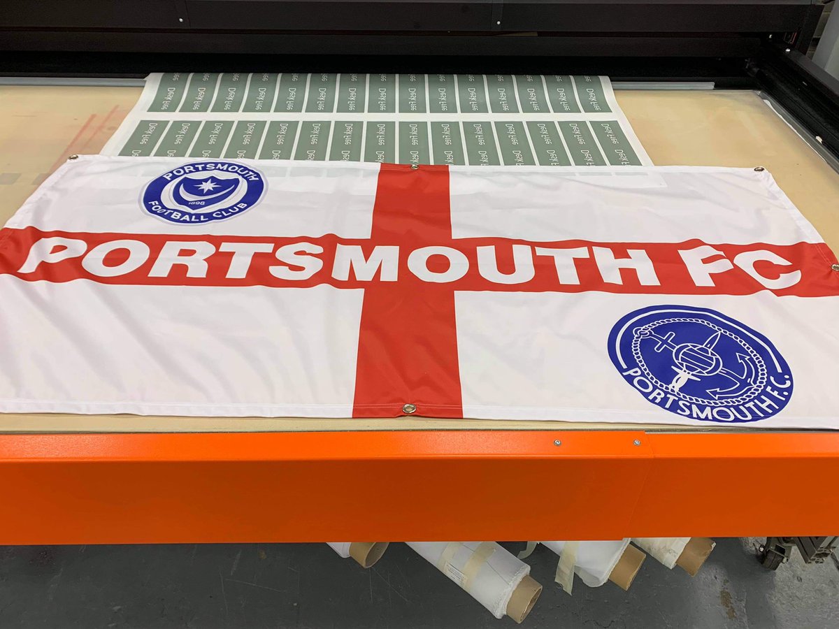 pfcsam's tweet photo. Anyone kind enough to give back the flag in my profile pic it would be appreciated, someone has picked it up outside the away end at Lincoln. Appreciate it could have been a mistake #Pompey https://t.co/nJDaPOQMM9
