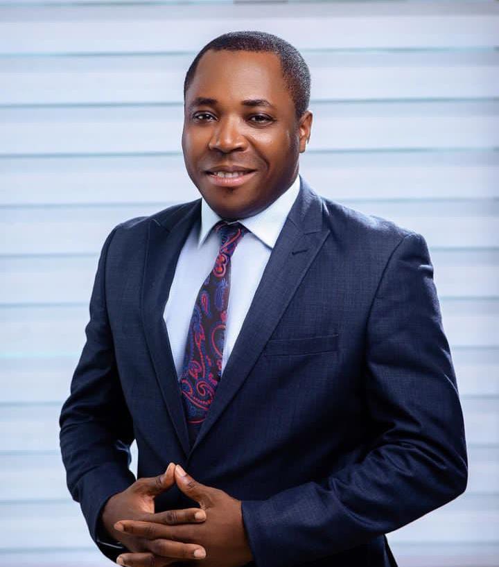 This is an appreciative post to celebrate our esteemed patron, Dr. Kayode Akinsola Oluwaseun. We express our sincere gratitude for your invaluable contributions to our club. 

We hold you in high regard, appreciate your presence, and extend our heartfelt thanks to you Sir.