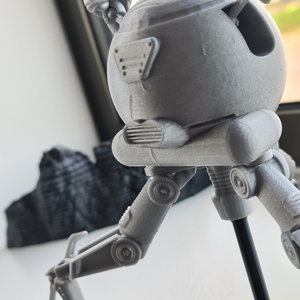 3DFilaPrint's tweet image. 🤖 We had to make one more cheeky Fallout print: Codsworth! 🛠️✨ Happy to have him in our collection.

3D printing is too addicting! 🌟🎮 #Fallout #MrHandy #3DPrinting #FalloutTVSeries 🚀🤖
