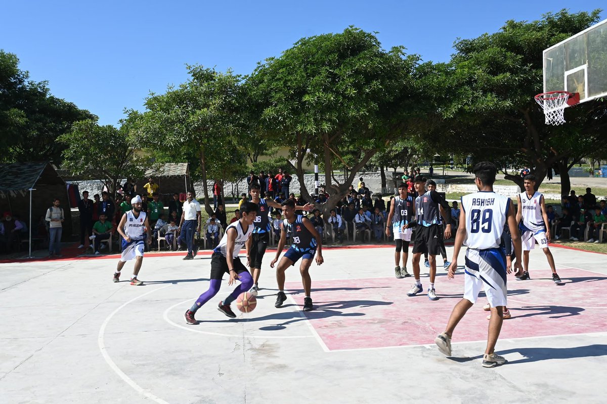 Inter School Basketball Championship was carried out by #IndianArmy at APS Akhnoor to boost the spirit of Sportsmanship & Teamwork among the youth of J & K.