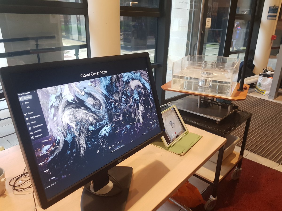 OxfordPhysics's tweet image. Exploring the health of our planet at Oxford Earth Day 2024 @OxUniEarthSci #EarthDay2024