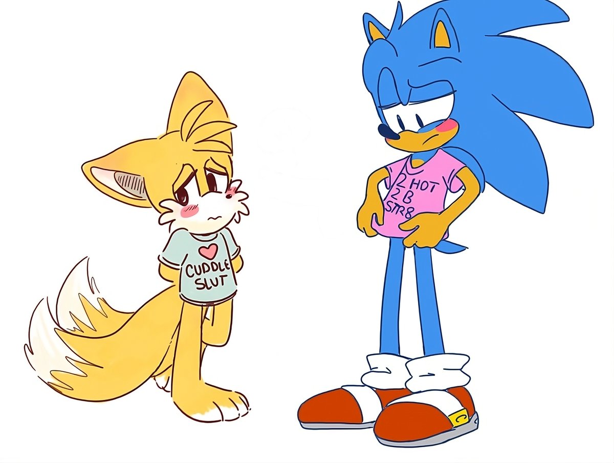 Now where did they get those t-shirts Sonic is definitely too hot to be straight !  art by SteadfastBond  aka kellyisadingus Post it on Tumblr may 14th 2016 image has been enhanced from 945x712 to 3780x2848 #sontails #sonails #sonicxtails #furry #furryart #TailsTheFox