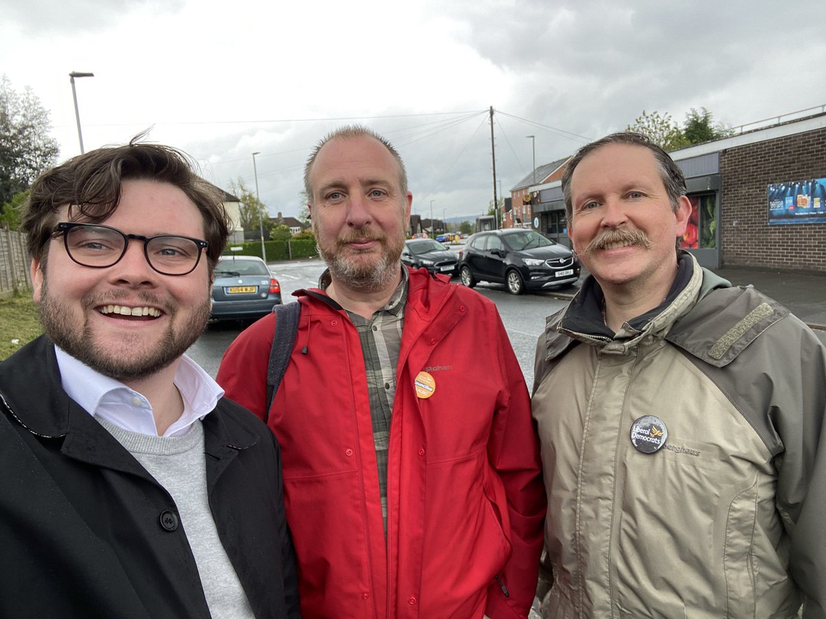 Great day of campaigning in Eign Hill and College! Lots of people telling us they are fed up and won’t be voting for the Conservatives or Labour and will be voting for the Lib Dem’s as they know we are the only party who can oust the Tories in Herefordshire🔶 @herefordlibdems