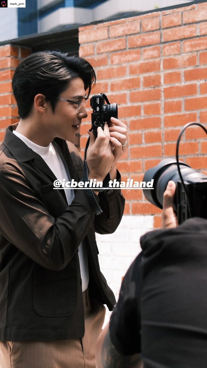 หล่อมากคร๊าบพี่หมาก 🥰
#icberlinThailand  #madeingermany #premium #newcollection #icberlinofficial #SpringSummer
#mark_prin #markprin #หมากปริญ