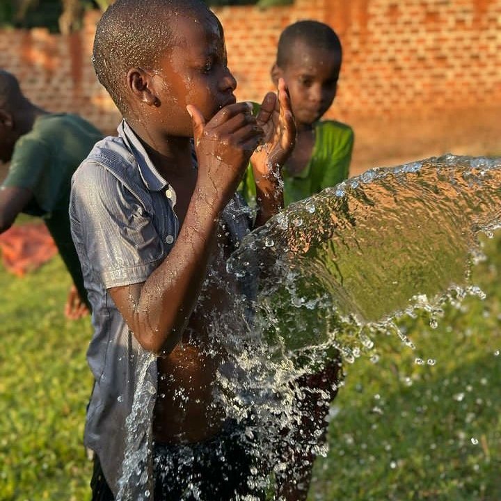 Making a difference in our lives , please those who put a hand on our water project we thank you all