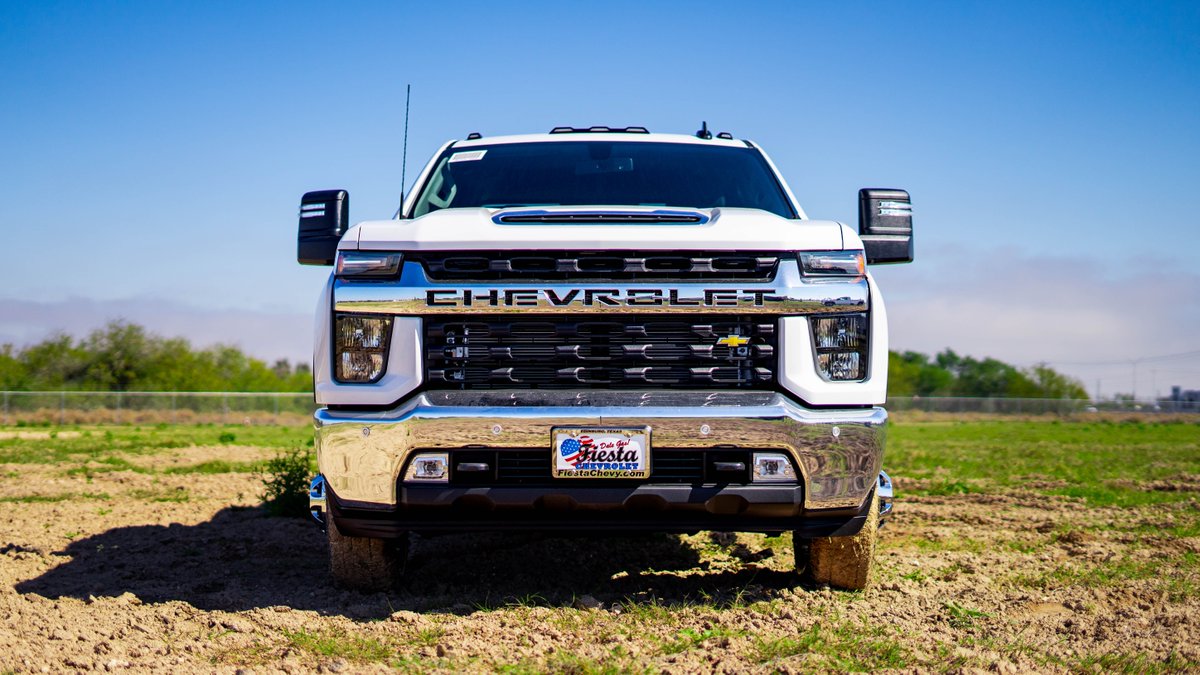 FiestaChevrolet's tweet photo. Master every job site with the robust Chevrolet 3500 HD. For unrivaled power and capability, #FiestaChevrolet makes it easy! 🛠️

Get started at 956-277-9315 or discover more at: https://t.co/LGRXs2UkpL #DaleGas

Vehicle Pictured: 2022 #Chevrolet3500 HD https://t.co/7SHo0gJN3a