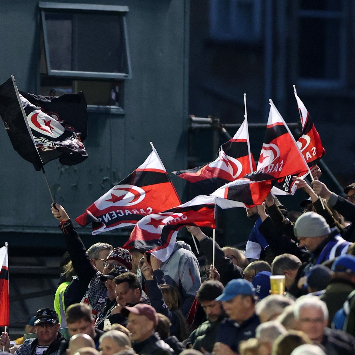 You lot 😍 Amazing support last night! #YourSaracens💫