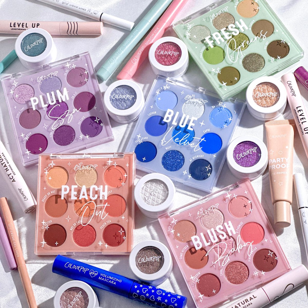 Did someone say SALE? 🤩 Shop all 9-pan palettes at @TargetStyle for $3 off (through Target Circle)!! 🌟🎯 @sadiexoxos #colourpopcosmetics #targetstyle #targetrun