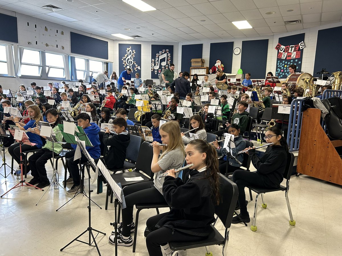 Maple Place Band tweet media