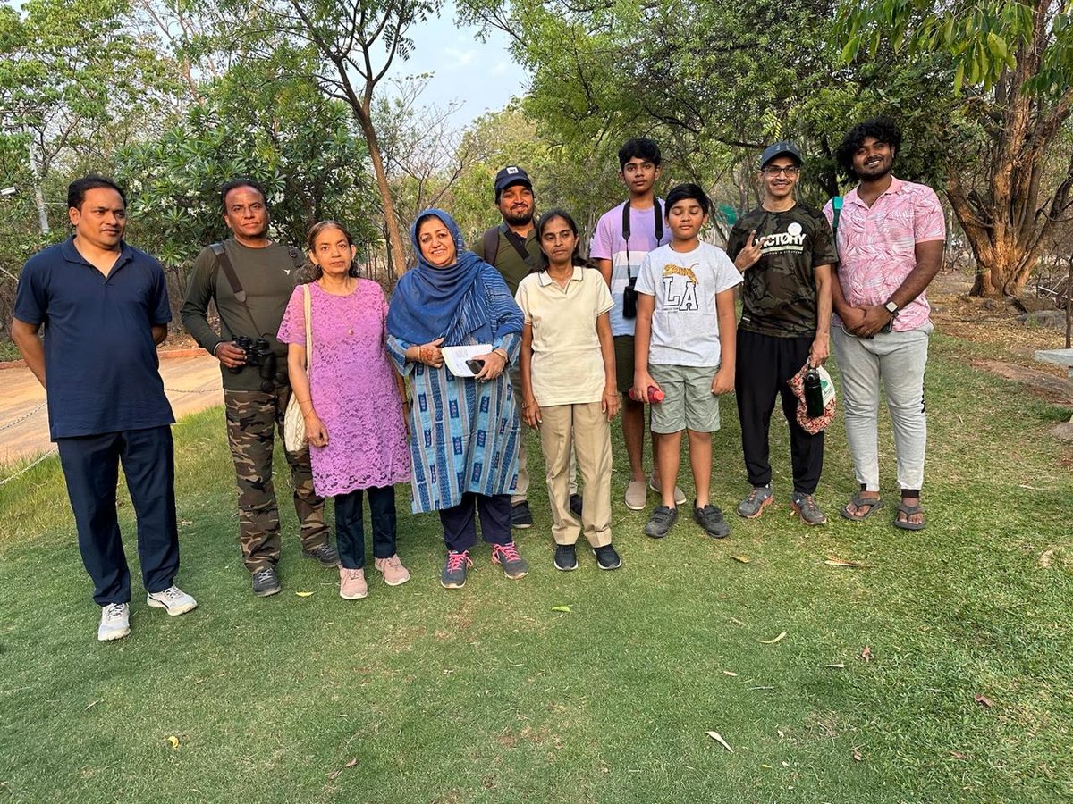 Super successful trip to KBR park today,we were able to go to the conservation zone thanks to @WWFINDIA team of hyd . So much native flora and bird life we were able to document. #cnchyderabad #CityNatureChallengeindia