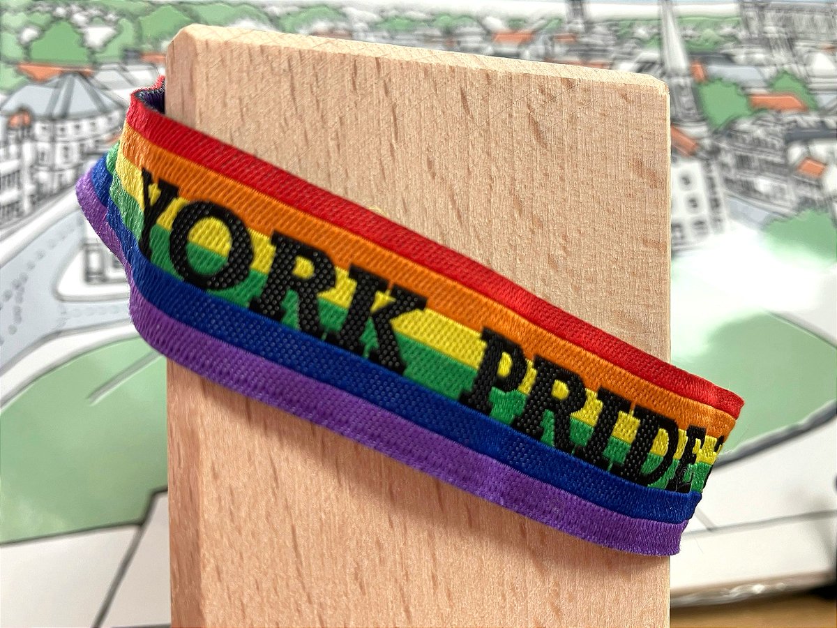 Get set for #YorkPride2024! 🌈 Show your support for @YorkPride by picking up an official wristband at the Visit York Visitor Information Centre. They're a crucial part of keeping Pride free for all and give discounts at top businesses and attractions! visityork.org/business-direc…