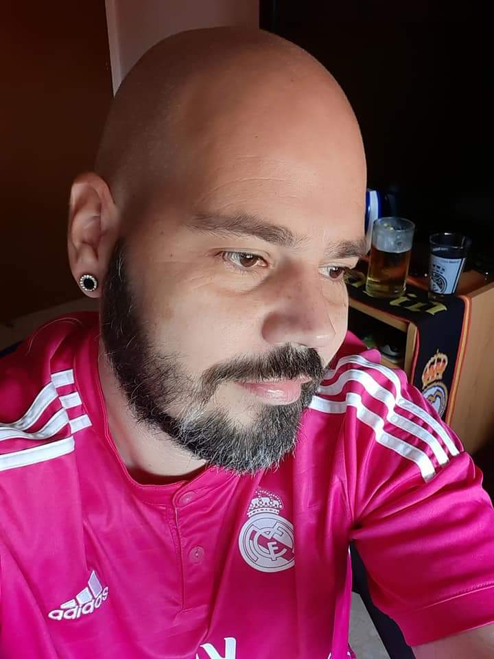 Elio301277's tweet image. Voy a dejarme la barba entera de nuevo, como en los viejos tiempos 💪🏻 #yolovalgo #yanolloromas #positivo #valiente #fuerte #sisepuede #sisequieresepuede #Córdoba #Andalucía #España #LaCarlota