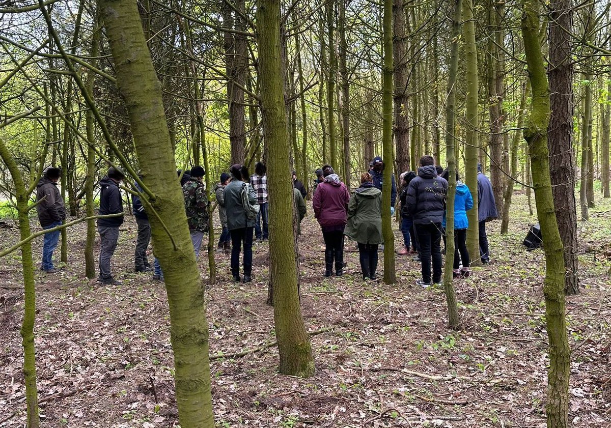 #RuralTaskForce Today the RTF assisted @RSPCA_official with a training day on #BadgerCrime to local badger groups. Despite the chilly weather it was a great joint input raising awareness. #WildlifeCrime @ukwildlifecrime