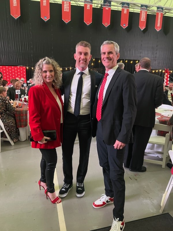 20lbbag's tweet photo. What a night a the Radford University Gala.  Even better when you can spend a few minutes with an incredibly motivating keynote speaker @MartySmithESPN 
74 pairs of Jordans...really? https://t.co/dr4IT8Zp6I