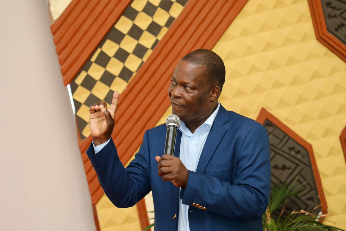 Reviewing climate policy, legislation, financing and diplomacy with members of the Senate Climate Caucus. National Treasury took us through the FLLoCA grant and the Green Climate Fund. Climate Change Directorate took us through Kenya’s NDCs and Climate Action Plans.