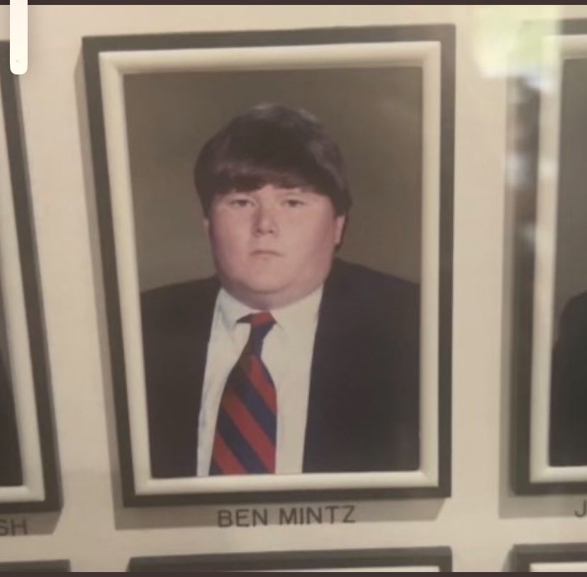 StoolMintzy's tweet photo. Four Years No alcohol today!

Fat, drunk &amp; stupid is no way to go through life son! #IGBAGS https://t.co/CA6vzIgGzK