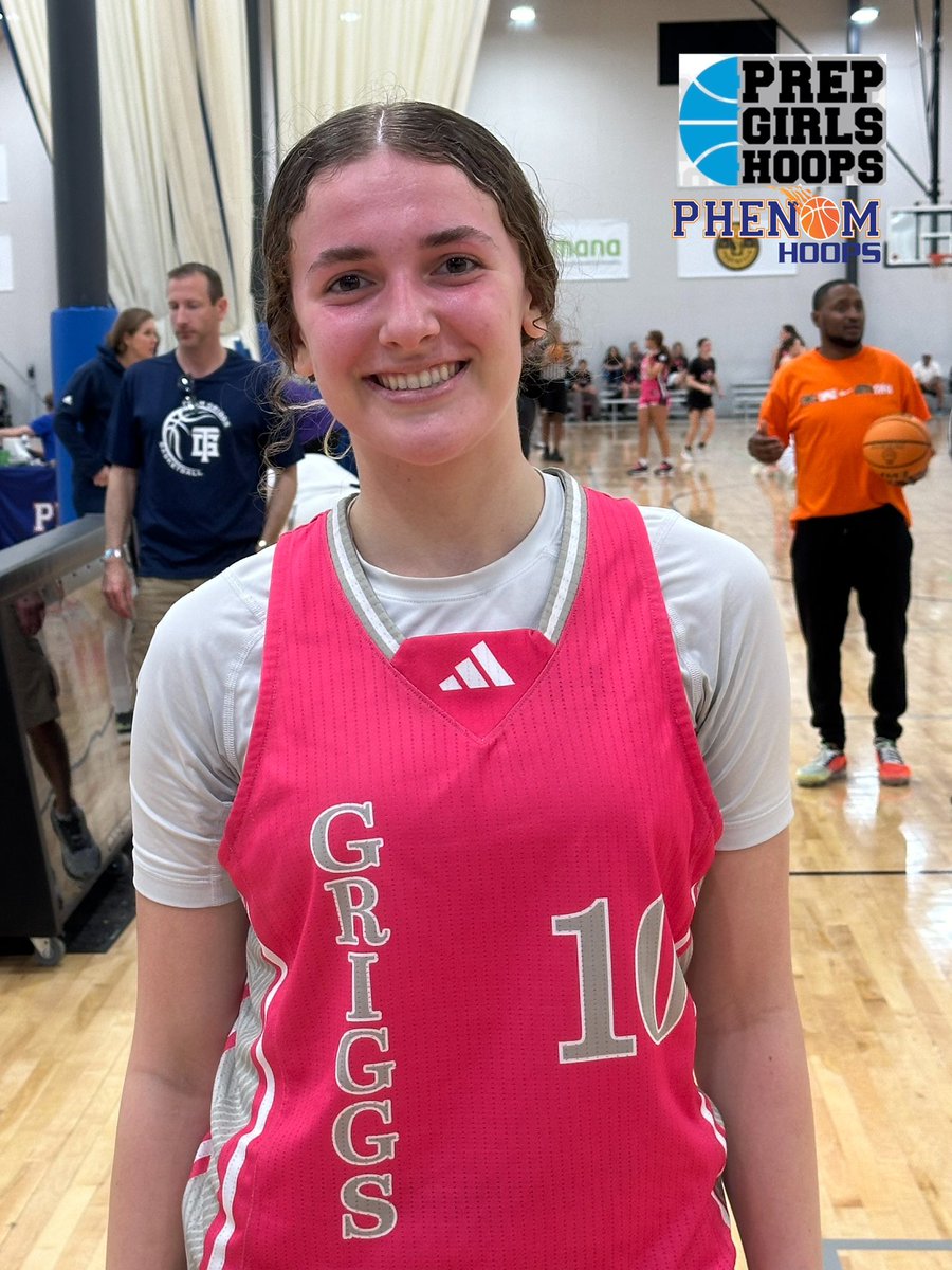 Mindy_McCarthy3's tweet photo. Really like the style of play from Kate Breault ‘26 and Kate Shryock ‘26 with @griggs_team 
Both find the open lanes using shot fakes and don’t back down from contact in the paint. Multi- level scorers who hustle back on D tying up the ball 💪🏻

@LadyPhenomHoops #HoopStateFinale https://t.co/aDBYGMMV7n