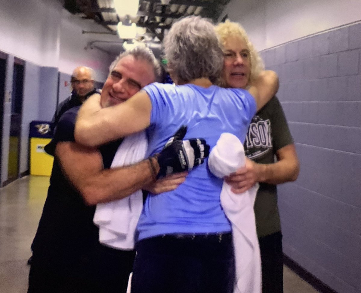 gga0871's tweet photo. @BonJovi @hulu @DisneyPlus I loved it! It was a rollercoaster of memories and emotions ❤️
The best way to be prepared for the goodbye.
Thank you for this! 🙏🏻 https://t.co/jOI5SNwCIV
