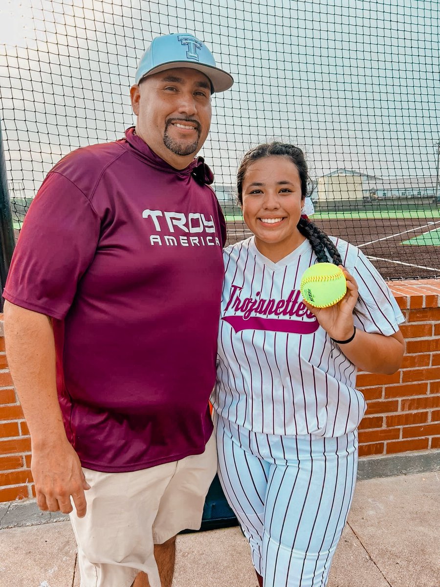 izzygarcia44's tweet photo. We took game 1 vs Groesbeck. I had a great night on the mound while facing 9 batters and striking out all 9. At the plate I got my 1st ever Grand Slam! I couldn’t do any of this without my dad. He is always dedicating his time with me at the cages. We put in WORK.  @JosephG1044 https://t.co/vJb83T3ocH