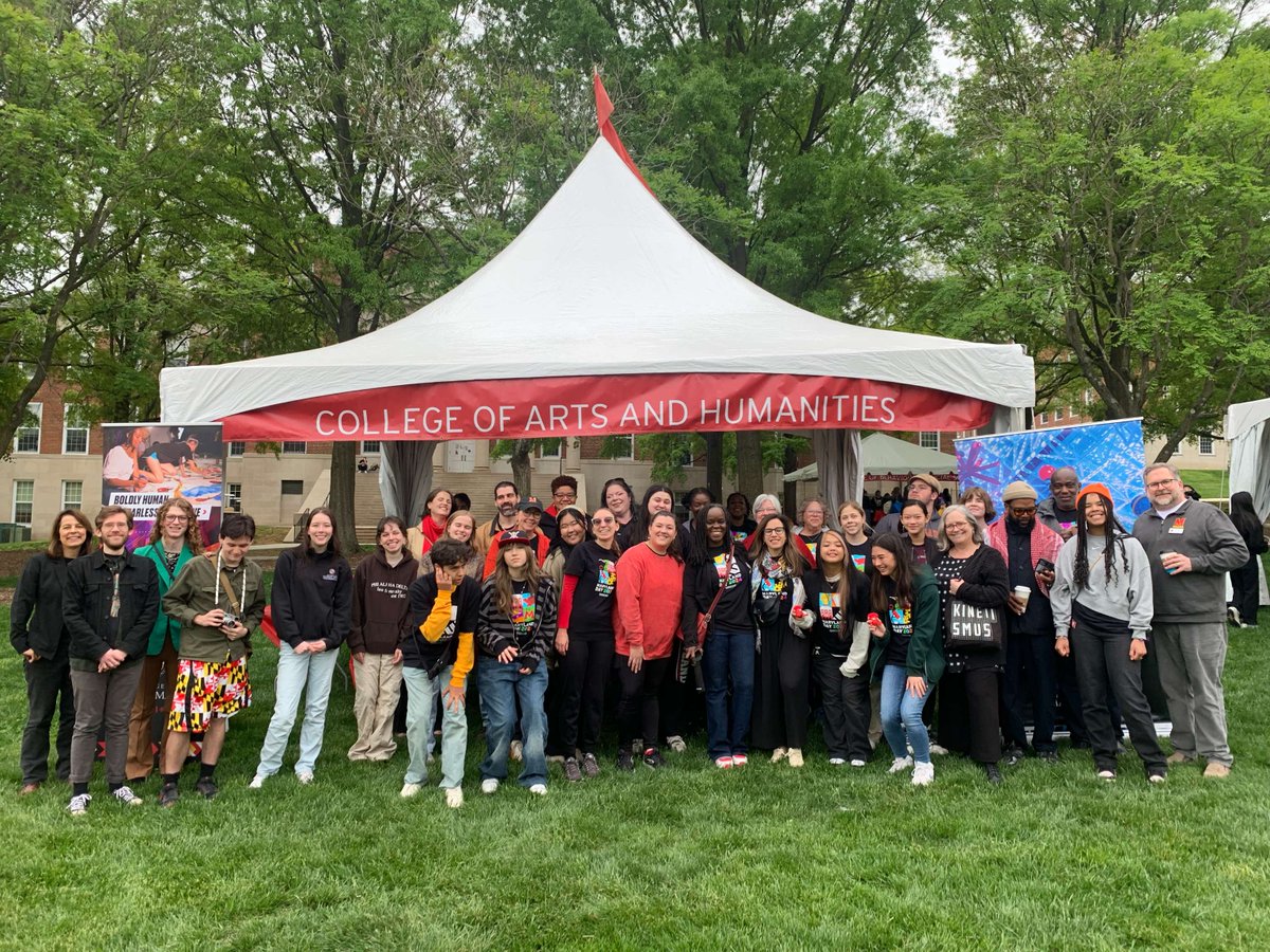 We're kicking off #MarylandDay with Dean @SShonekan on the McKeldin Mall, but ARHU is represented across campus with dozens of events in the performing and visual arts, history, languages, literatures and cultures. #ArtsForAll Full Schedule: arhu.umd.edu/events/explore…