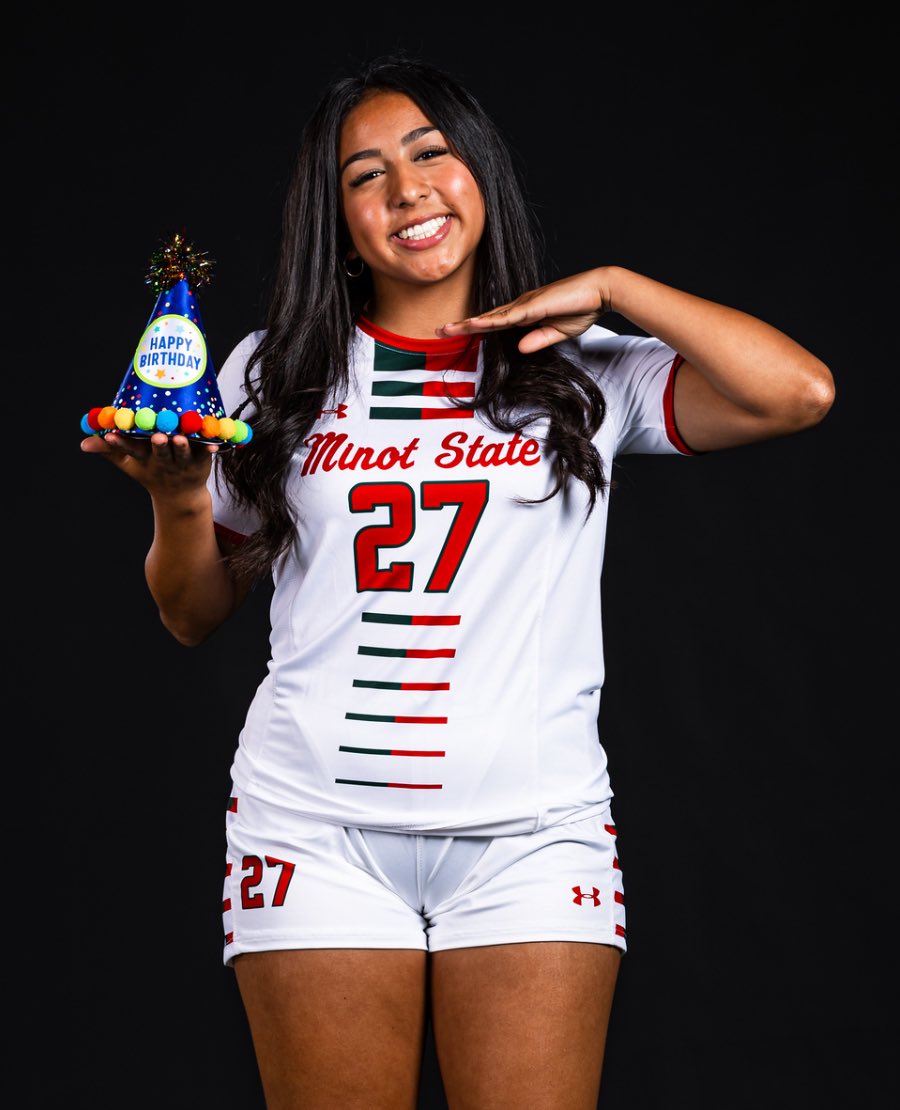 Wishing a very happy birthday to <a href="/leilany/">lanie</a>.ponce 🥳🩷