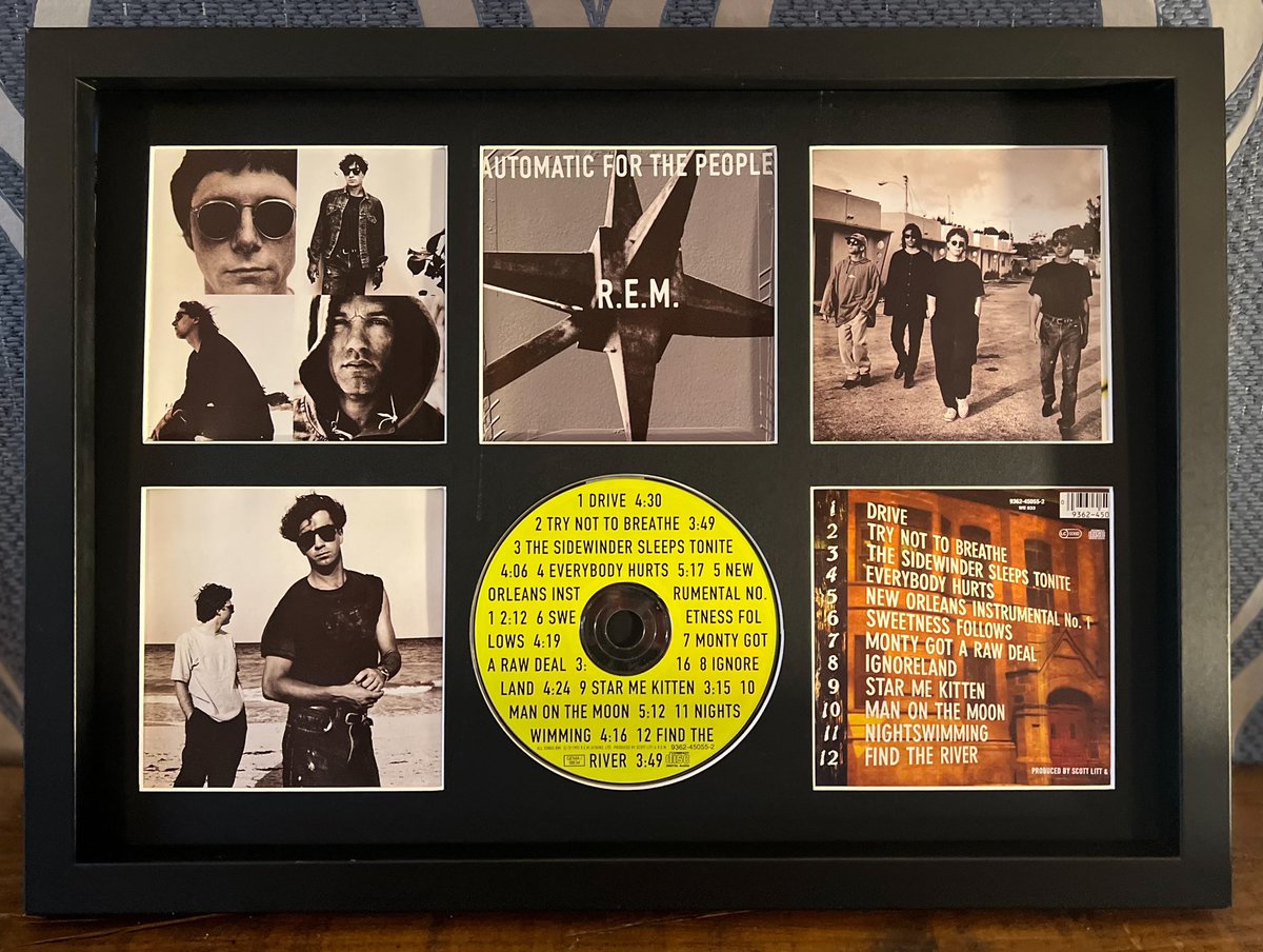 R.E.M CD Wall Display

Purchase at soundologydesigns.co.uk

#rem #automaticforthepeople #michaelstipe #peterbuck #billberry #art #cd