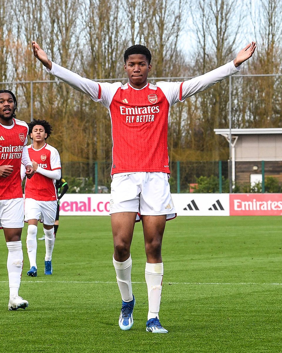 16 year old Arsenal U-18 player Chido Martin Obi scores 7 goals in their 9-0 win against Norwich U-18 today. He has now scored 24 goals in his last 7 games including 5 goals against West Ham U-18, 4 goals against Crystal palace and Fulham U-18s 🔥 Is he the next Thierry Henry?
