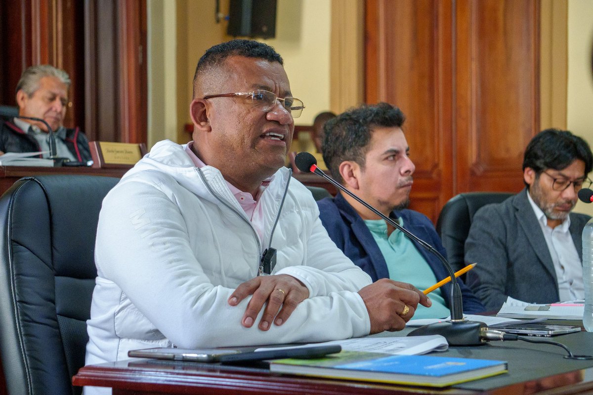 Luis Alfonso Escobar tweet media