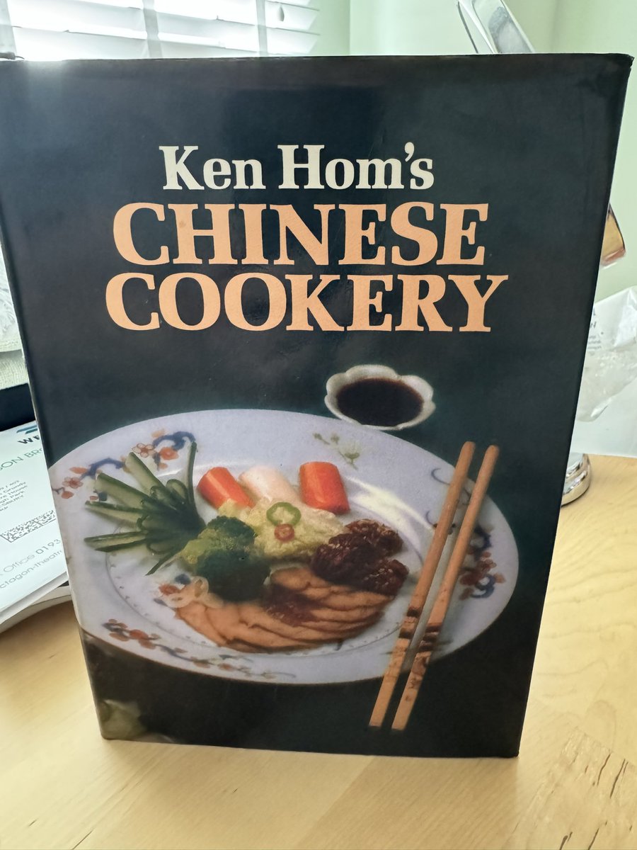 Sharongrundy's tweet photo. @SaturdayKitchen thanks for reminding me I still have my 1984 edition of #KenHom’s Chinese cookery https://t.co/097gDnu5pX