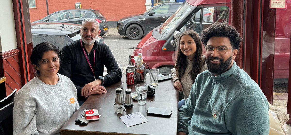 Fabulous canvassing session earlier today - followed by some lovely parathas in the cafe. 'Thank You' to @CllrSadiq for joining us. The residents of Parkway are definitely voting for @SadiqKhan @Guy__Williams and @LondonLabour on May 2nd. @NavJohal1 @SunnyBrarUK