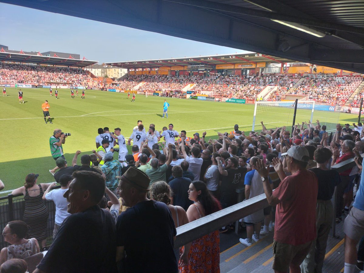 ryanjd52's tweet photo. It started in Spain, ended in Shrewsbury 📍
46/46 in the league ✅ 
1 FA Cup ✅
1 EFL Trophy ✅
Some season following the best club in the world with the best group of lads, see you soon @leytonorientfc x
#LOFC https://t.co/AxKaX6ue7P