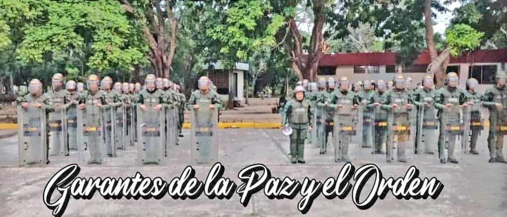 CmdtePtSudeban's tweet photo. La paz y el orden son nuestros mayores valores como militares. https://t.co/UhWJGk2GtA