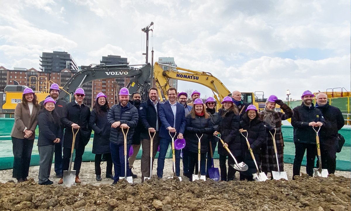 Diamond Schmitt is part of the successful PCL Partnerships team who will design, build, and finance the Secure Care and Recovery Building, as part of the Centre for Addiction and Mental Health’s (CAMH) Phase 1D Redevelopment. @CAMHnews dsai.ca/news/diamond-s…