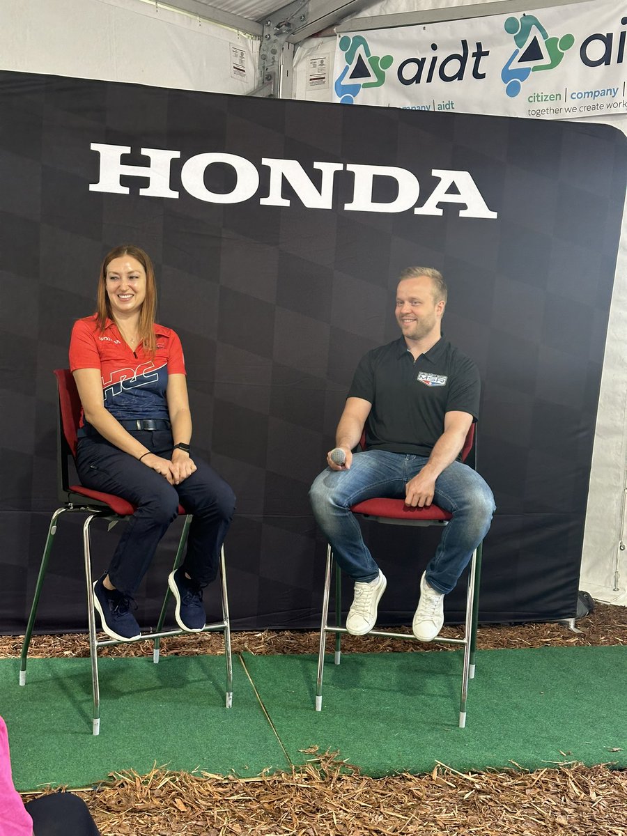 Great questions coming in for @FRosenqvist and his @HondaRacing_US engineer, Serena in the Gear Up Your Career tent this morning. #INDYBHM // #DRVPNK