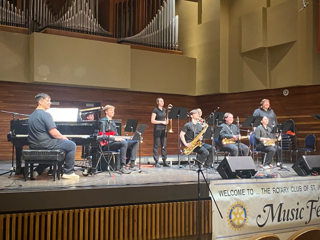 MPSH Jazz Band up early on a Saturday at Rotary Music Festival!
