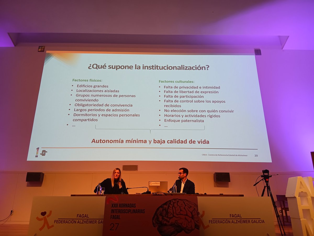 y a todos los amigos y colaboradores de las asociaciones de Alzheimer de Galicia fue estimulante. 
Muchas gracias a <a href="/FagalAlzheimer/">Federación Alzheimer Galicia</a> por la organización perfecta de esta jornada, y ya van 22, que se dice rápido.