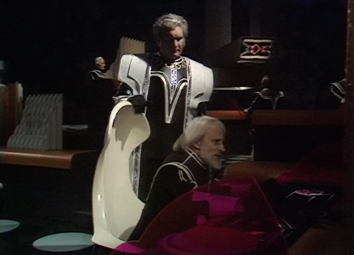 DWUDatabase's tweet photo. If the Time Lords can reach back into the Doctors timeline and extract his earlier selves could they have alternatively have reached forward and extracted his later selves? Personally I would have let the Seventh Doctor deal with this #DoctorWho #ThreeDoctors https://t.co/Vuml95rLm6