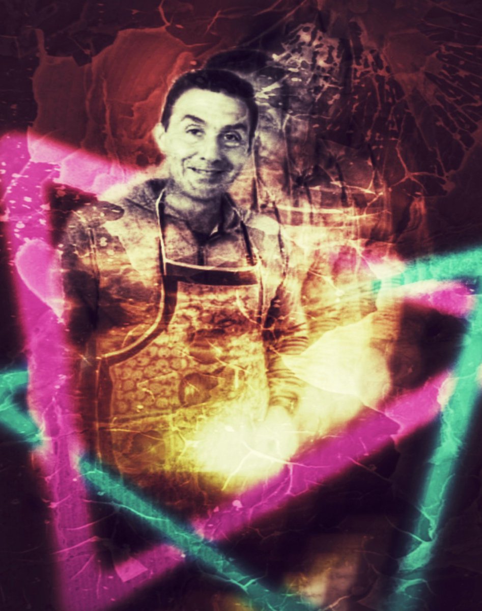 GabryBab10's tweet image. Sai che non avevo notato il femminile “del” #ColMoschin? 
Sul correttore automatico tralascio sempre 😉
 Prima vittima in tt i miei device customizzati multilingua: praticamente vittima di me stessa

#vannacci? Ha trovato in salvini (minuscolo) un compagno di merende #Russe!