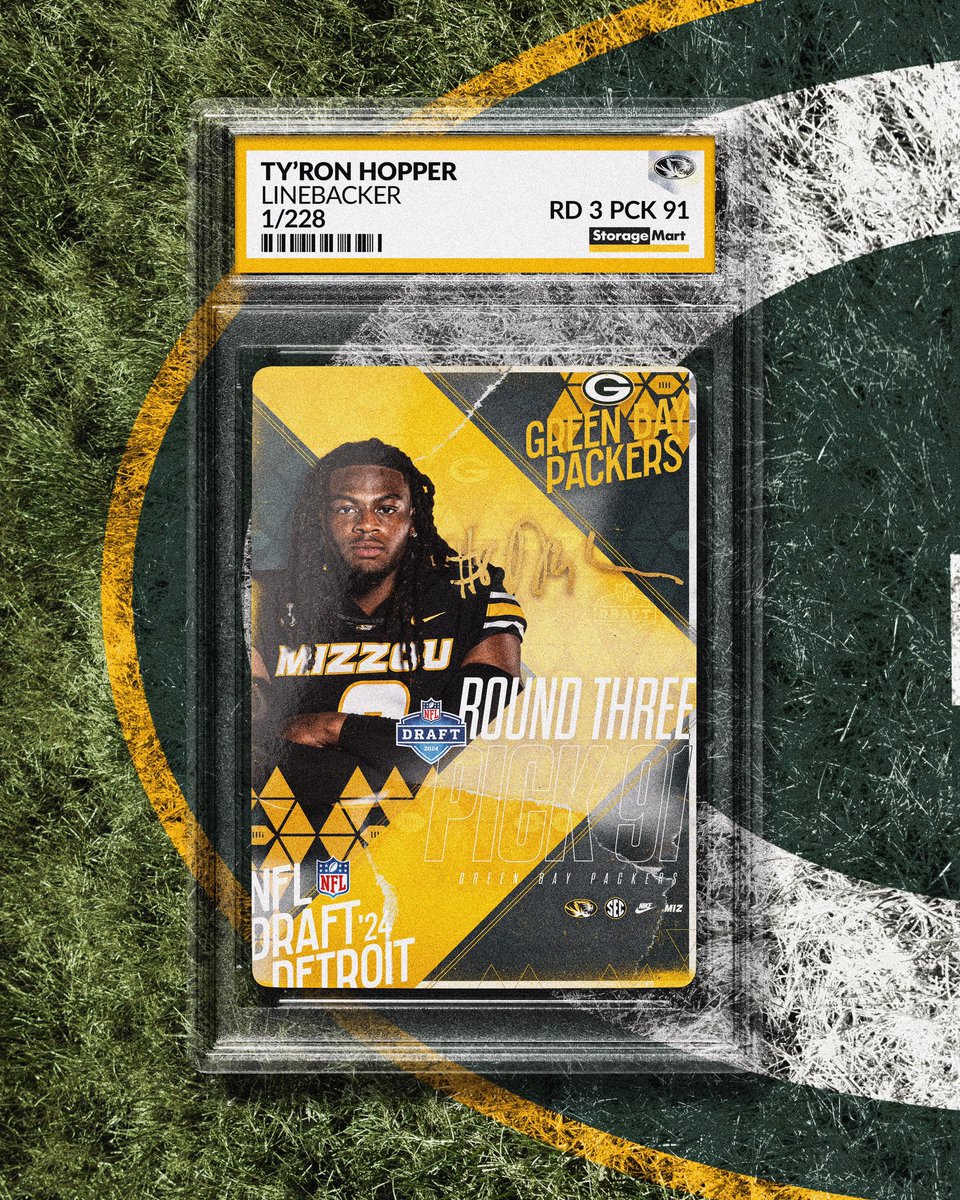 BradLarrondo's tweet photo. Not 1️⃣ Not 2️⃣ Not 3️⃣
But it’s 4️⃣ @MizzouFootball draft picks in first four rounds of @NFLDraft
#MIZ #EliteEDGE https://t.co/leKLuN8qqu