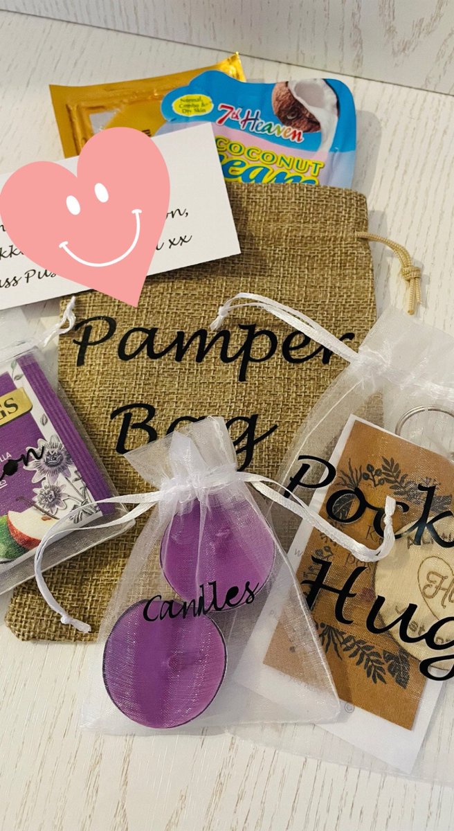 Lovely personalised pamper bag. Perfect gift for birthdays, wedding, hen parties, pamper party.

ktspecialgifts.etsy.com/listing/118109…

#giftforher #pamperparty #slumberparty #hengift #pamperbag #personalised #etsy #giftideas #birthday