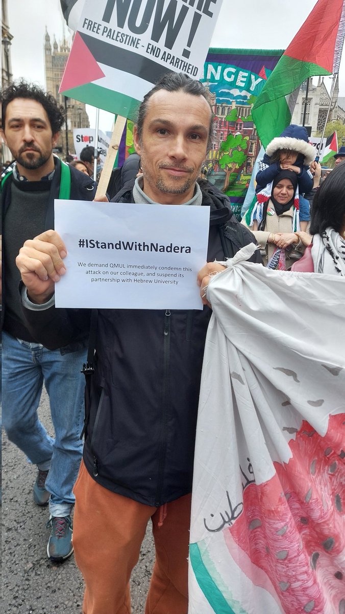 #IStandWithNadera

@QMUL