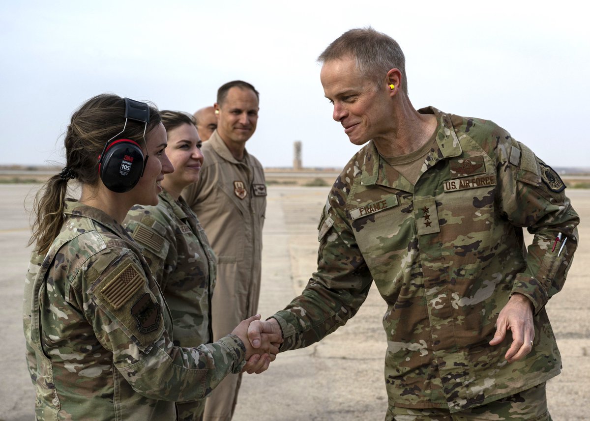 Lt. Gen. Derek France, #AFCENT commander, recently met with #Airmen from the 332nd Air Expeditionary Wing. He engaged with Airmen and and saw first-hand the vital role they play in contributing to regional safety and security. @CENTCOM @usairforce
