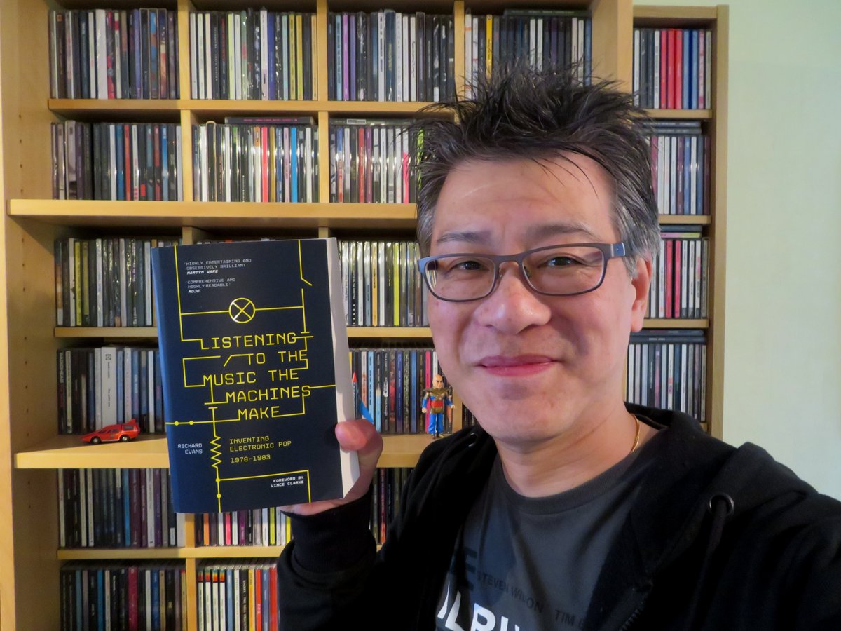 Cheers to Richard Evans for sending over the just published paperback edition of his book ‘Listening To The Music The Machines Make: Inventing Electronic Pop 1978-1983’ and the 'thank you' at the end. Check out our lively interview from late 2022 electricityclub.co.uk/listening-to-t… 🎤🎹⚡