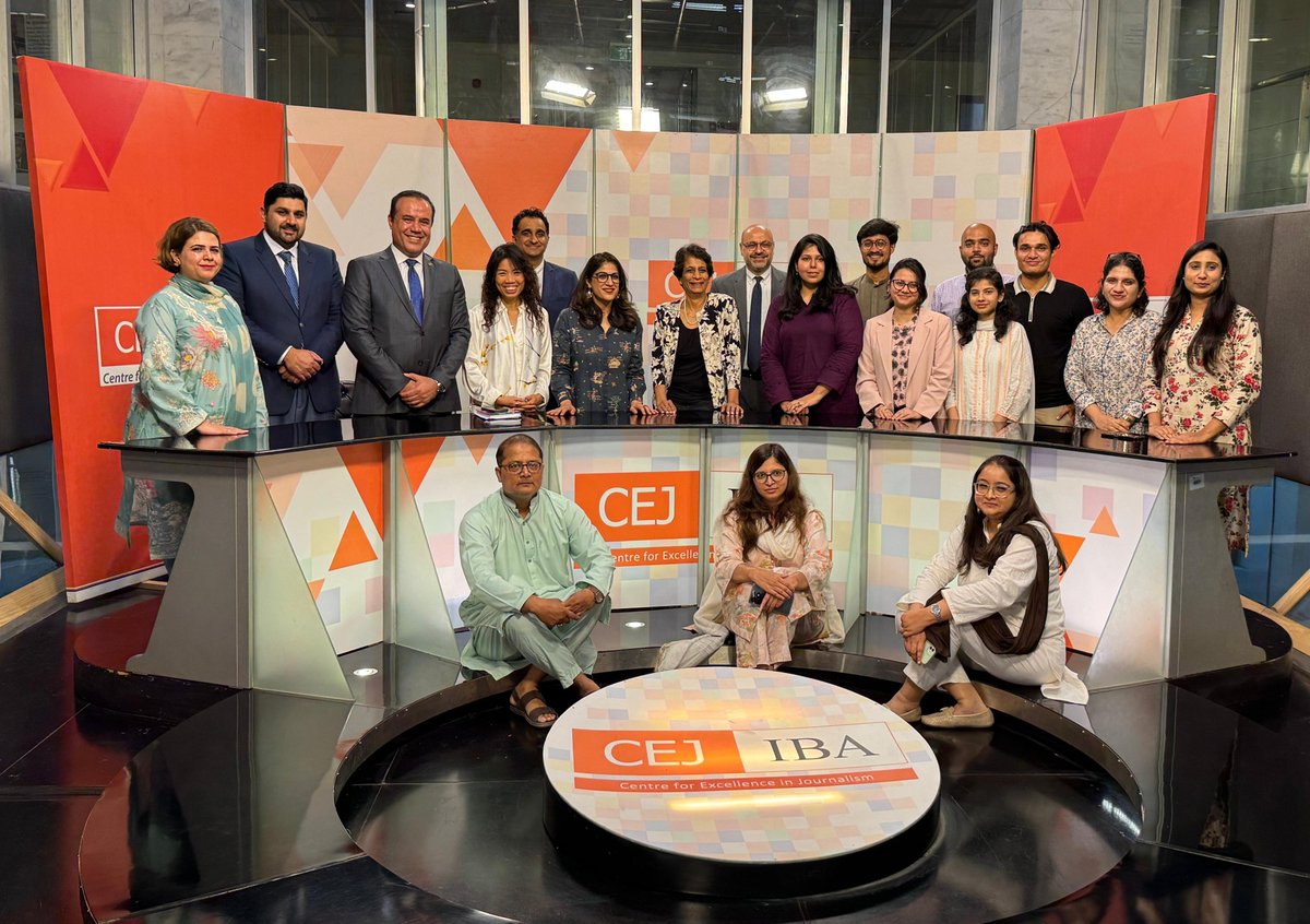 At the @CEJatIBA Karachi, @UN Assistant Secretary-General & Regional Director for @UNDPAsiapac, @KanniWignaraja and the #UNDPinPakistan team learned about efforts for countering online disinformation and misinformation in Pakistan. CEJ Director @AmberRShamsi highlighted the