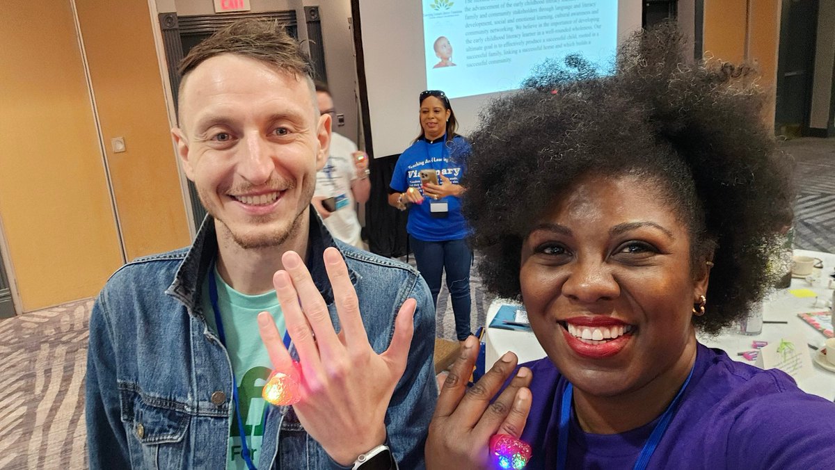 Michael and I are 'AI Partners' at the NLI 2024 Education Lit Conference. The rings prove it! 😄@nlpdc2 @AldineISD @Inspire2Empowr #NationalLiteracyInstitute @judarrah